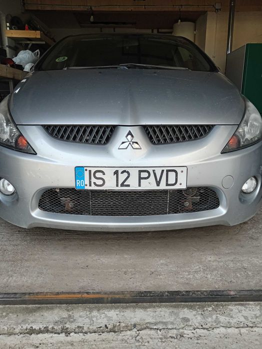 Mitsubishi Grandis 7 locuri