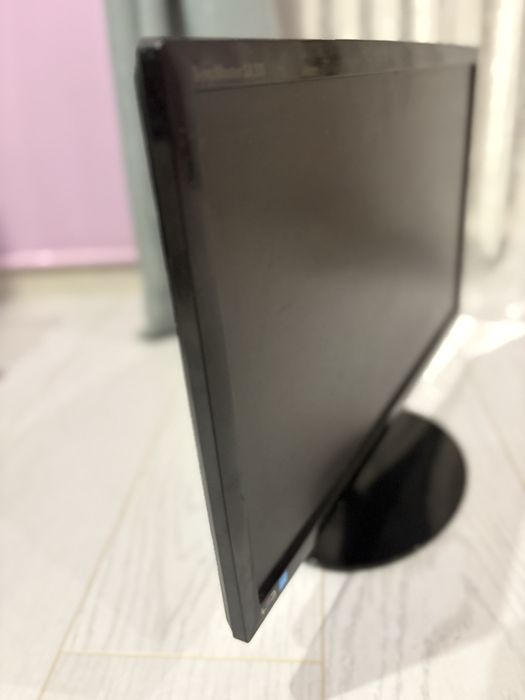 Монитор Samsung SyncMaster S22A300B – 23 инча