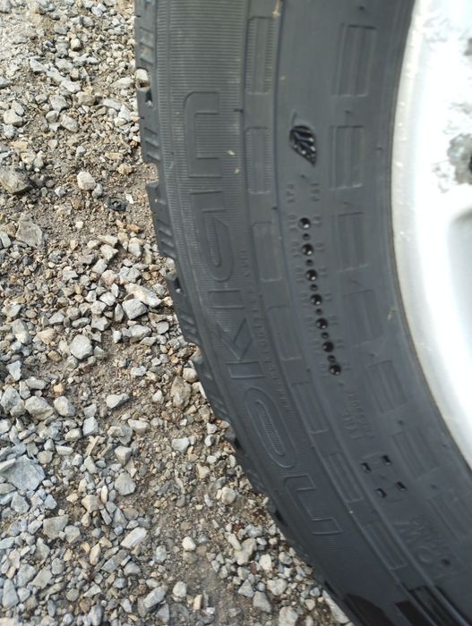 Гуми и джанти за Mitsubishi Paiero 265/60/18 2004 г
