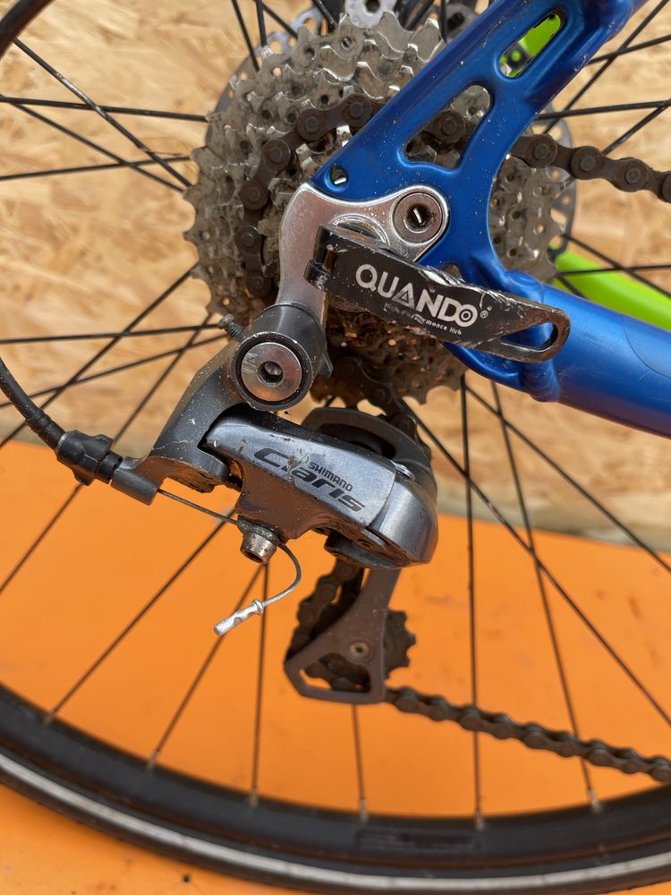Bicicleta cursiera ciclocross Voodoo frane pe disc roti 28 cadru alumi