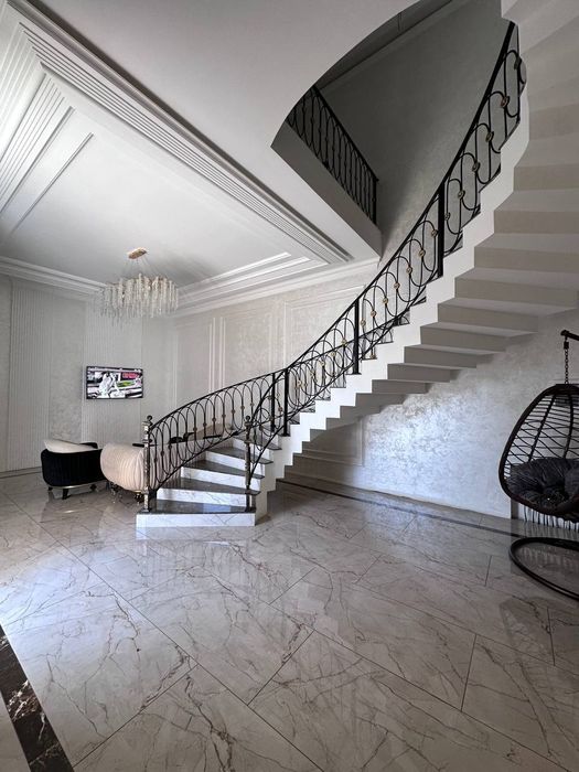 Срочно дом 6 комнат