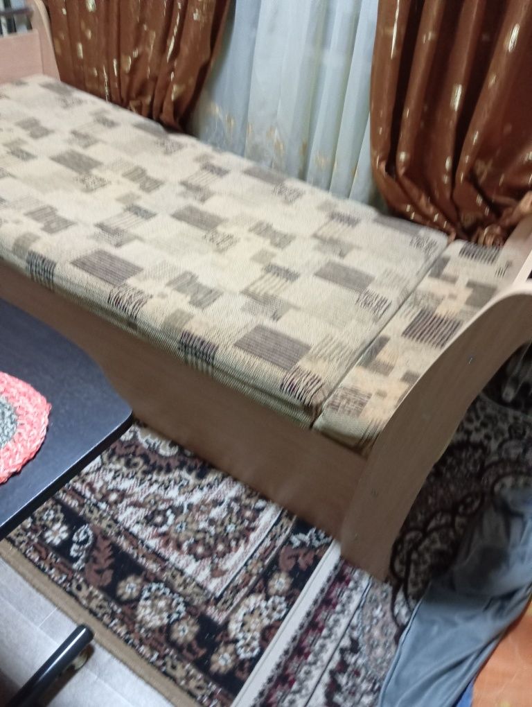 Продаётся кровать односпалка
