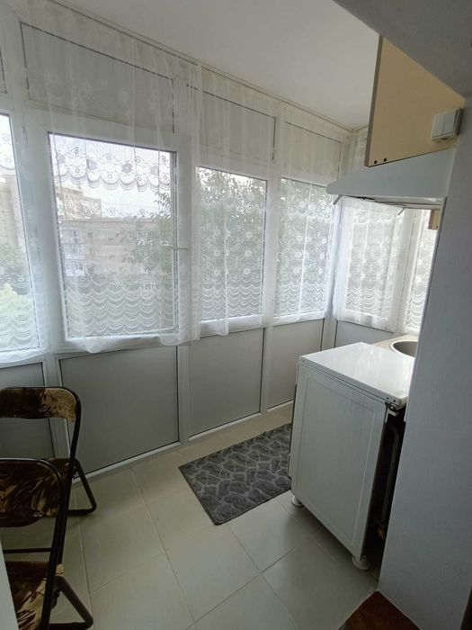 Inchiriez apartament 3 cam Brazda lui Novac