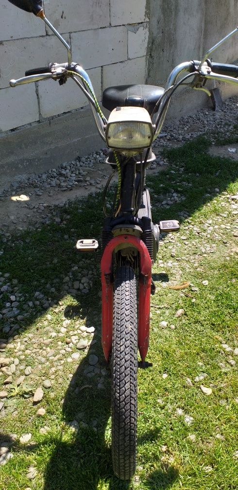 Moped cu pedale Piagio