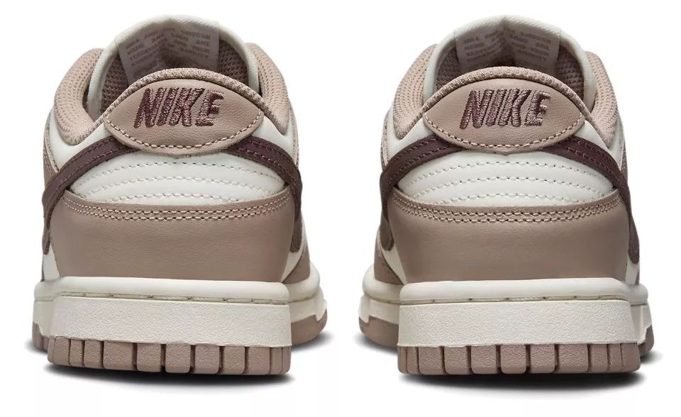 Nike dunk low off white