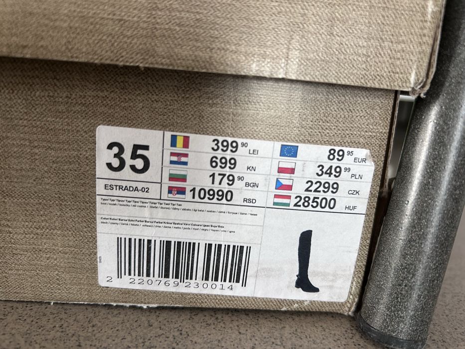 Cizme lungi de piele intoarsa Lasocki