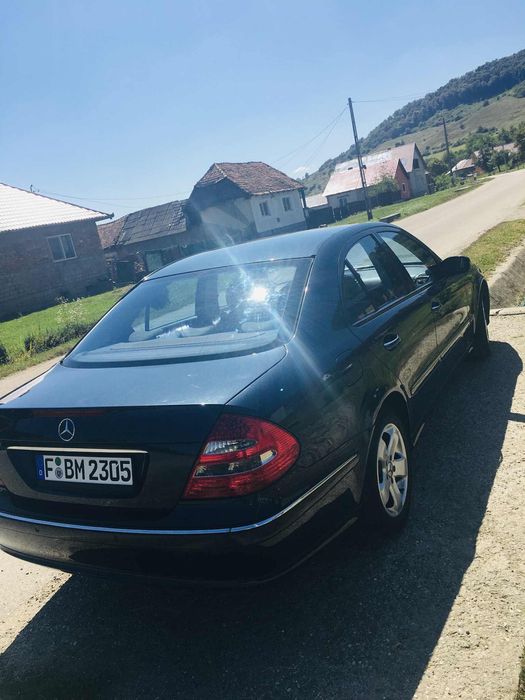 Mercedes E 220 Diesel