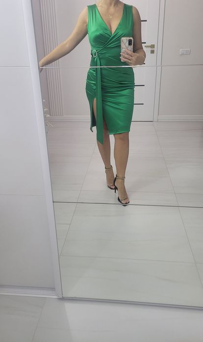 Vand rochite de gala