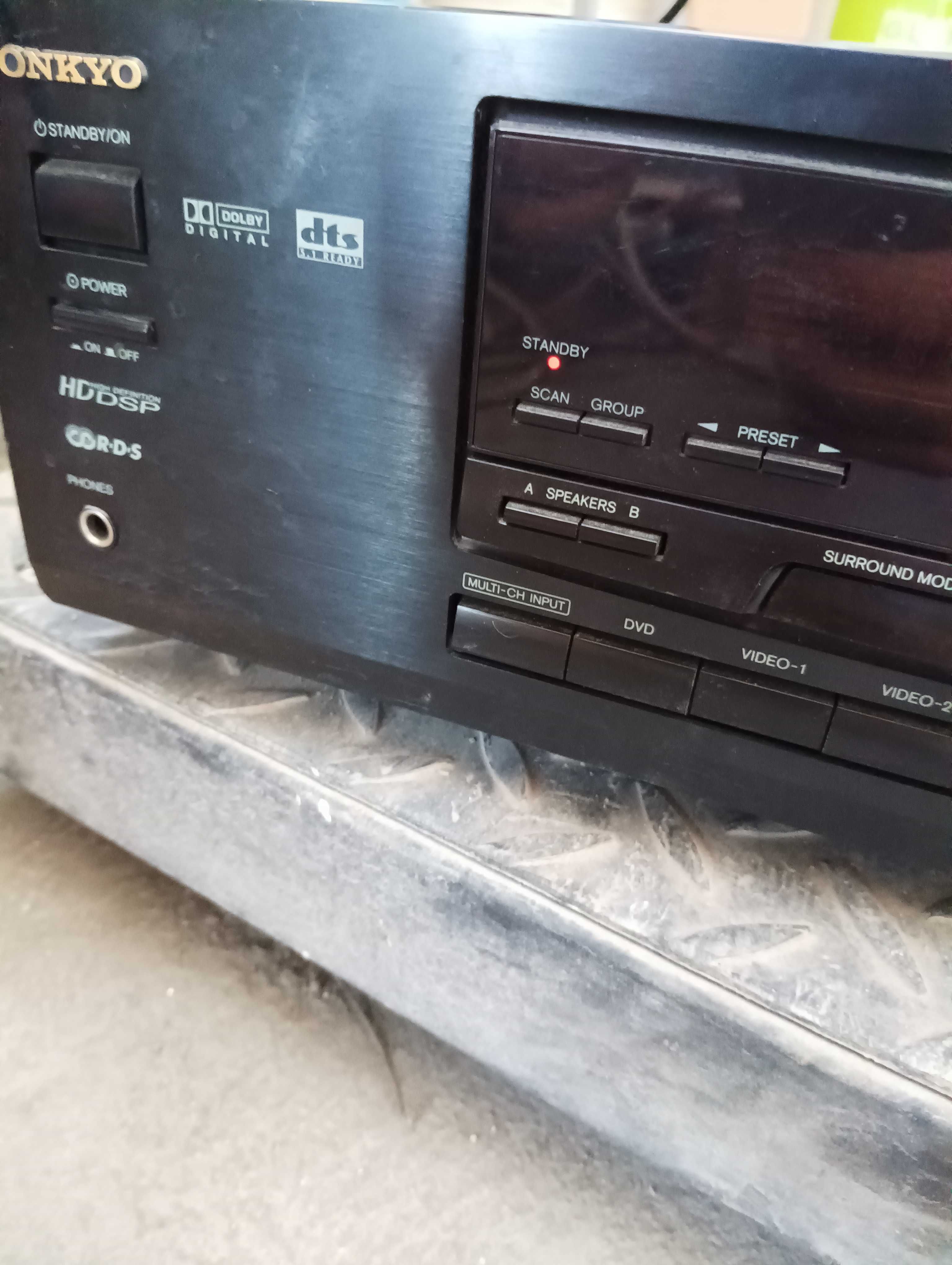 Onkyo receiver TX-DS474