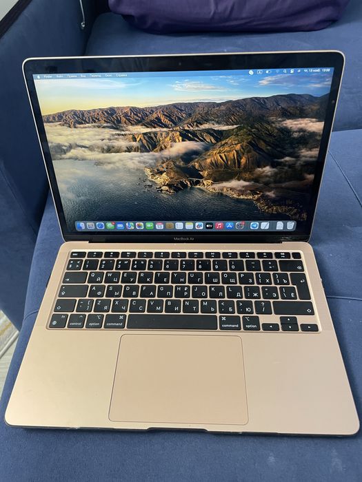 Macbook air M1 8/256гб АКБ 97%