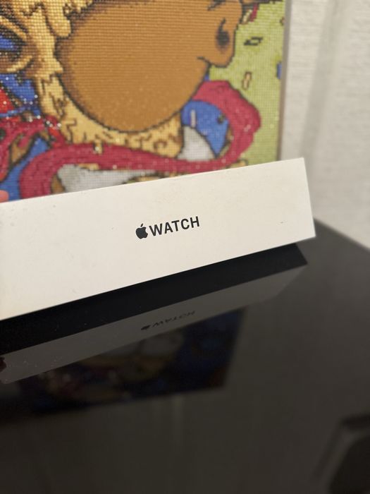 Apple watch SE в отличном состоянии