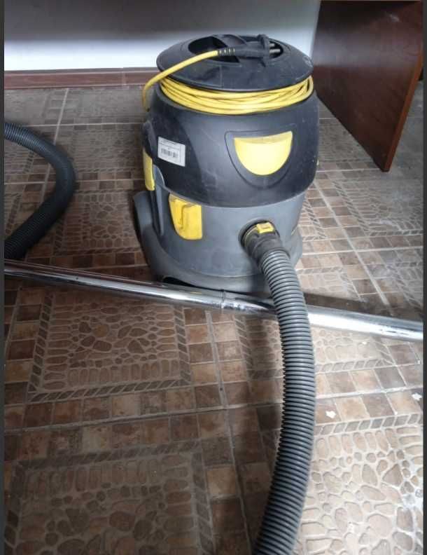 Продам мощный пылесос Karcher T 10/1.