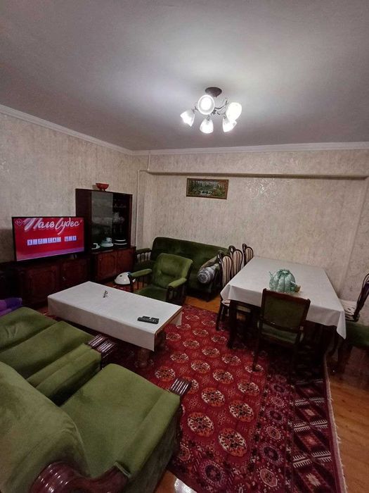 Продаётся 4-х комнатная квартира , Дархан.