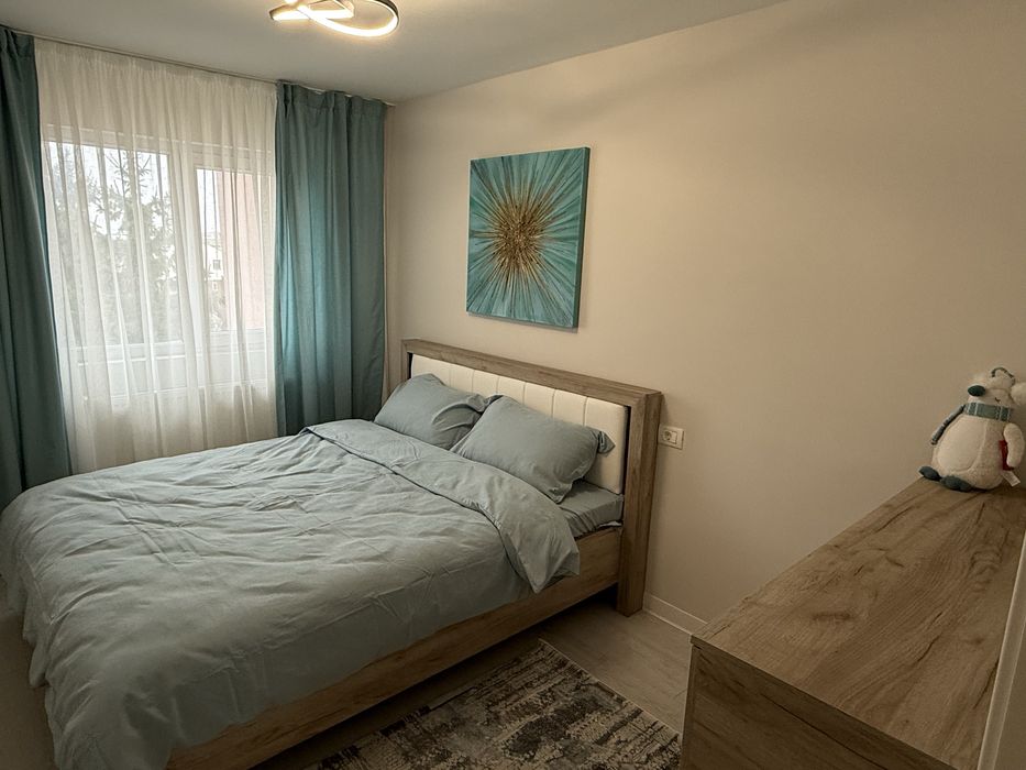 Vand apartament 3 camere in Bacau strada George Bocovia