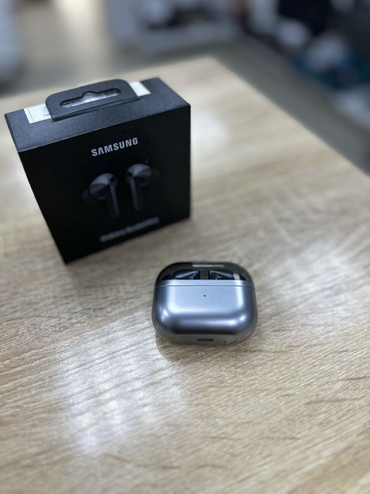 Наушники Samsung Galaxy Buds 3 Pro (ТМ79)