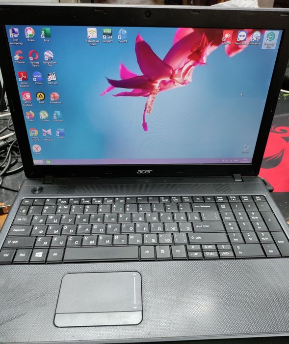 Ноутбук Acer 5744 15,6" 2.4 GHz 4Gb DDR3 SDD 120Gb WIN8.1 Office2019