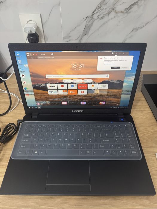 Продам ноутбук Hasee