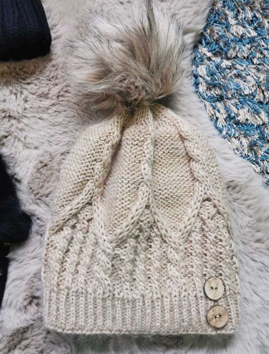 Зимни шапки, естествен косъм, Колан Avin, Alessa