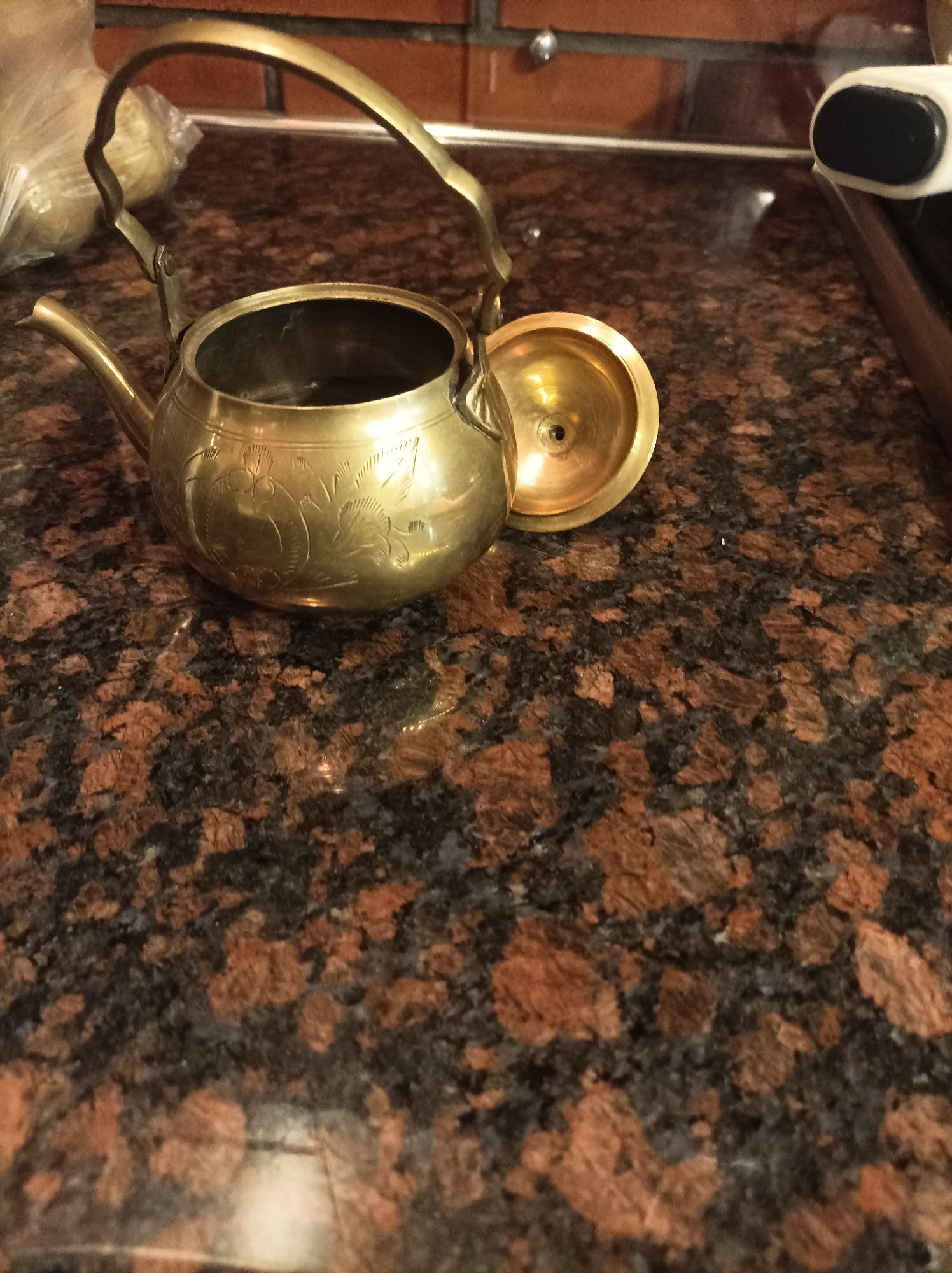Чайник антика месингов