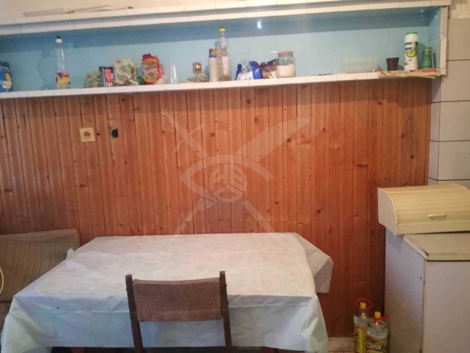 Петстаен апартамент под наем в Коматево 55938