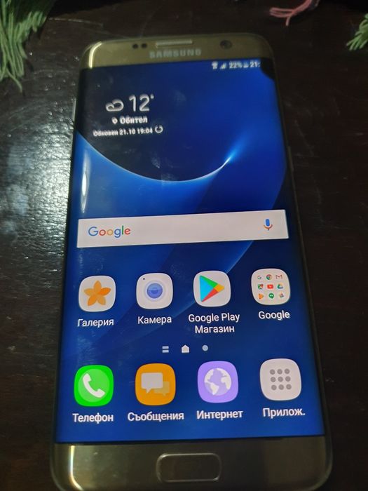 Телефон Samsung Galaxy S7 edge