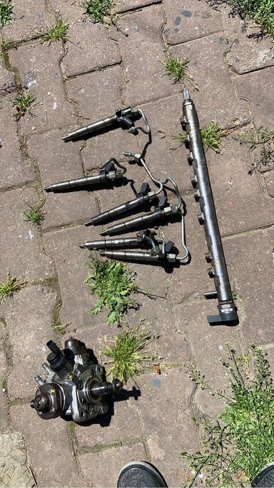 kit injectie pompa injectoare n57d30A n57d30B bmw f01 f10 f06 f07 f15