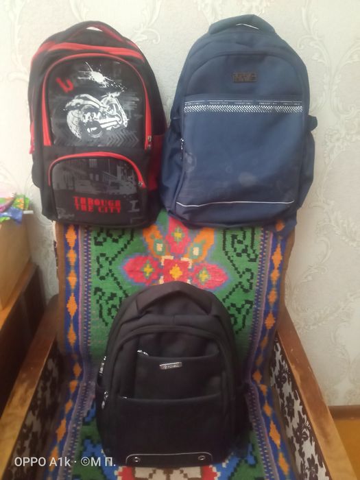 Продам рюкзаки в отличном состоянии для школы и для похода в магазин