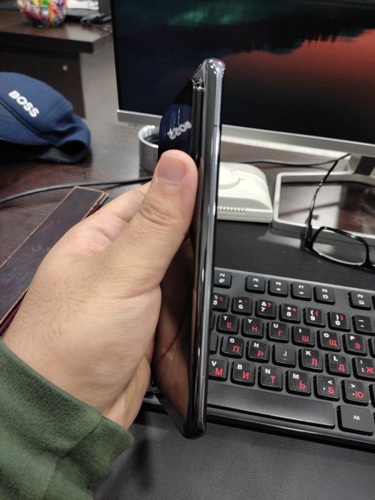 Продам Xiaomi Mi 11 Ultra Black 12/256GB в идеальном состоянии.