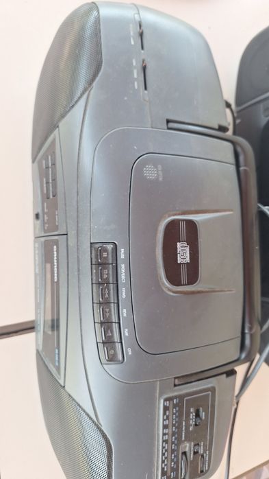 Radio casetofon  Grundig