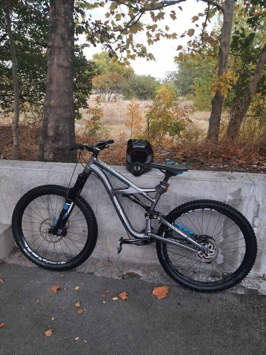 Велосипед  Specialized Enduro comp