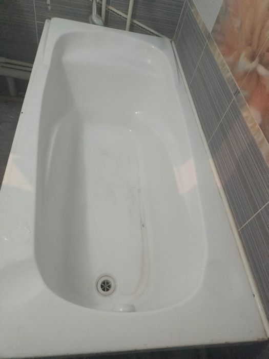 Срочно продается в связи с ремонтом в хорошем состоянии  ванна
