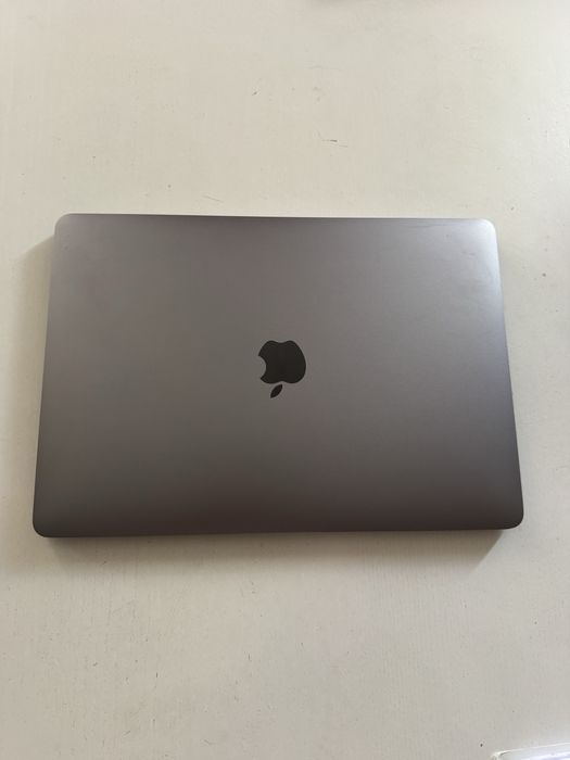 MacBook Pro 13”