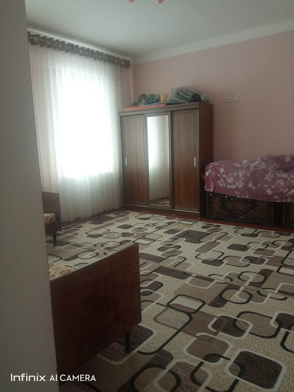 Ховли сотилади
Кушкурган МФЙ
6 сотих 
Катеж Со