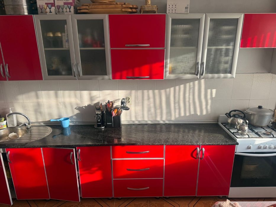 Кухнный гарнитур