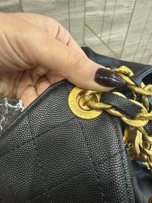 Chanel 25 handbag small