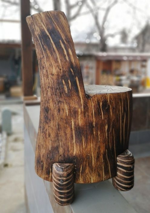 Масивен дървен стол ръчна изработка