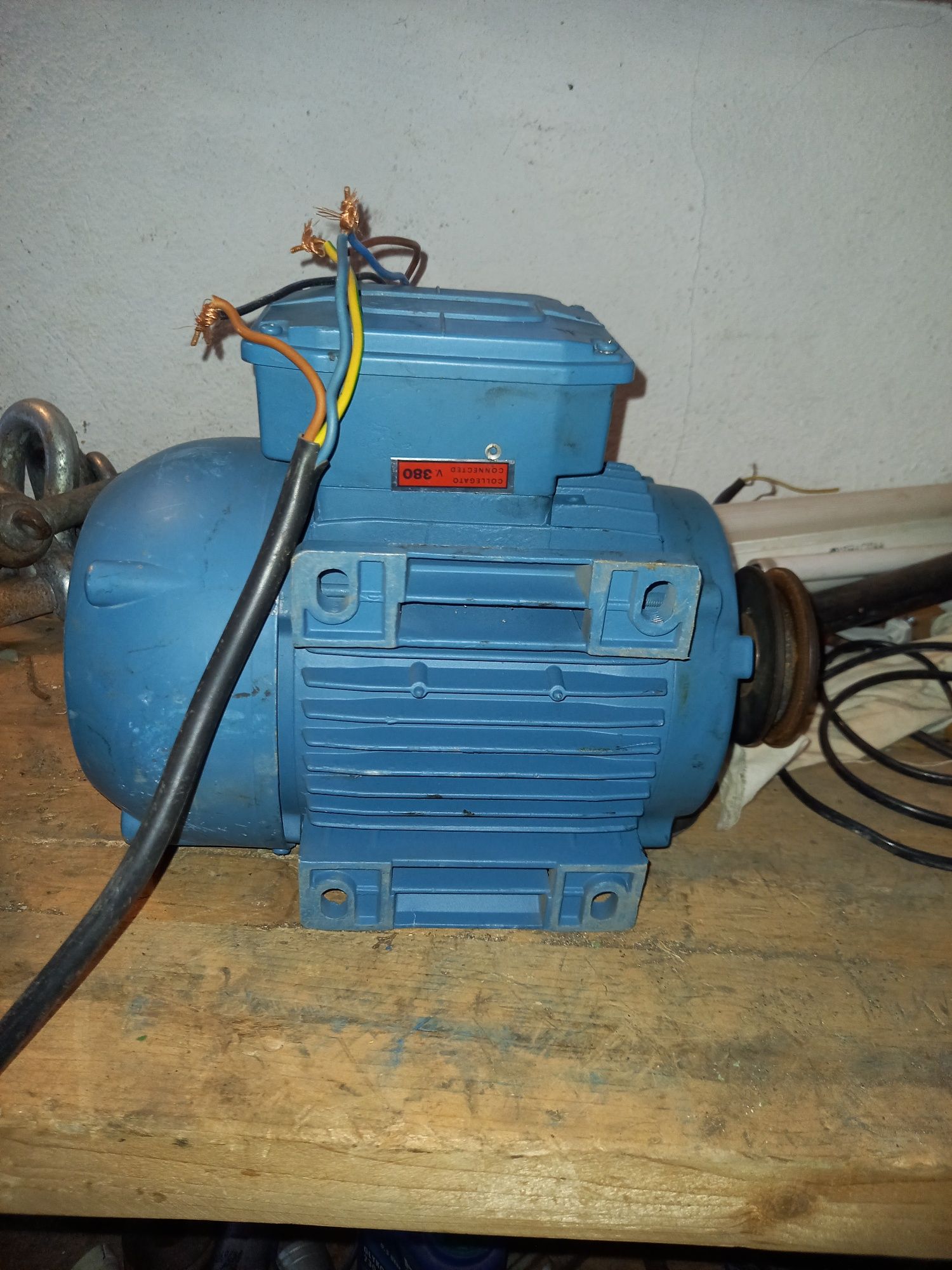 Motor electric 2,2,kw 380/220v 2800,rpm
