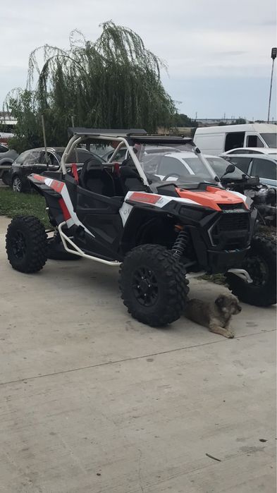 Polaris RZR 1000 XP numere Negre Acceptam si unele Variante