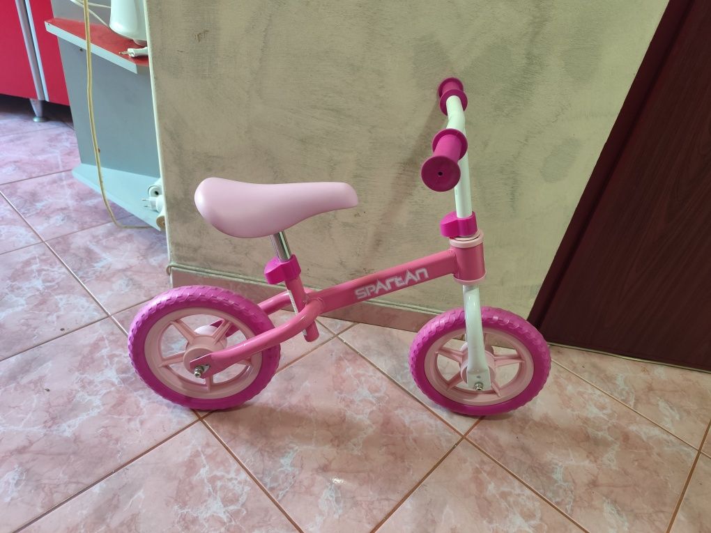 Bicicleta echilibru