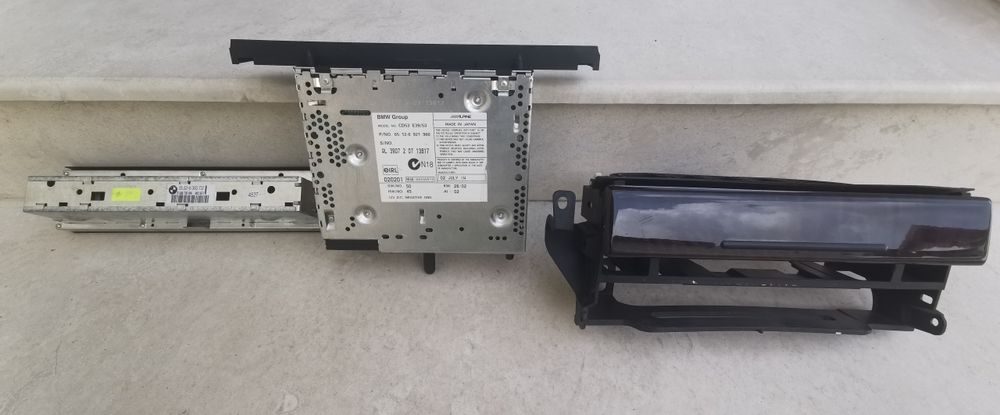 Radio-CD BMW E39 +rama cu trim exclusive