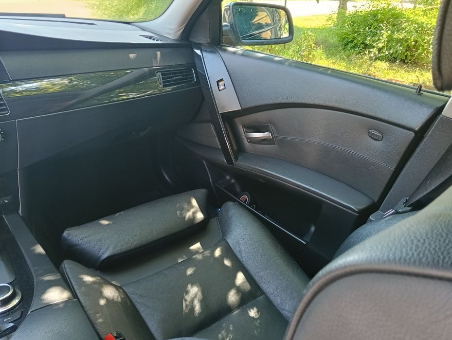 Vând BMW e60 525 an 2005