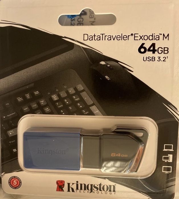 Продам флешку 64гб