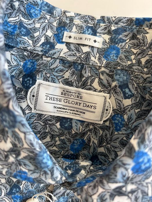 Две страхотни мъжки ризи  These glory days нова и Teodor