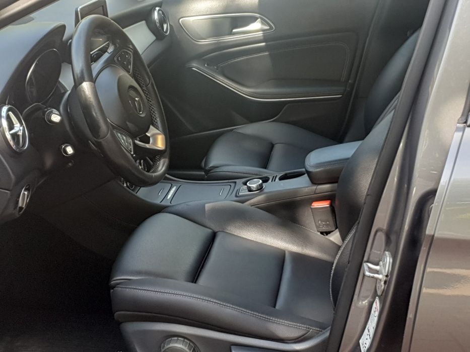 Mercedes Benz Gla-2000D,4 MATIC