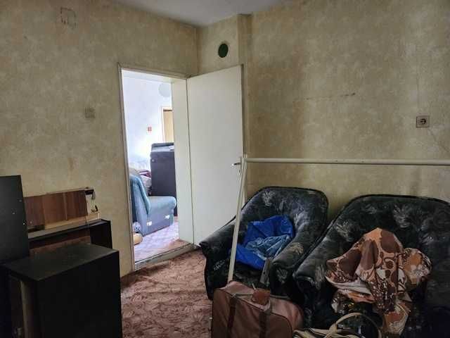 Продава се Къща в Търговище, Център - 90 кв.м за 907 €/кв.м - Снимка #16