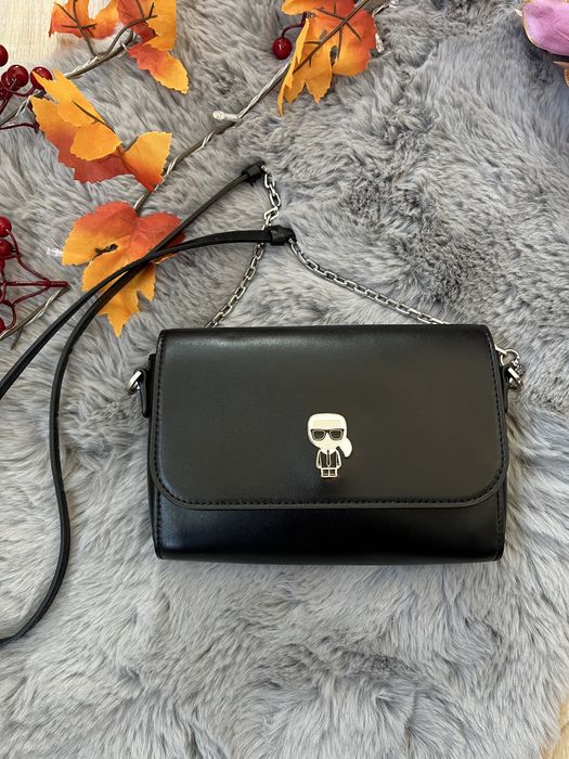 Karl lagerfeld чанта