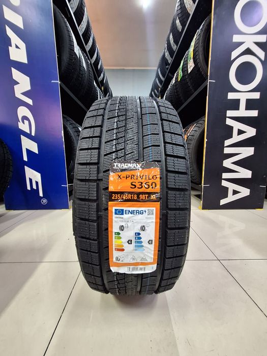 235,45,R18 Tracmax S360