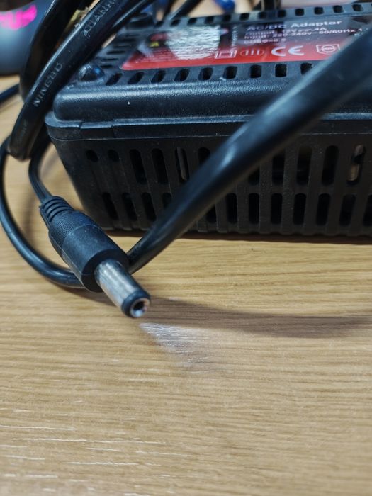 Încărcător KS tools 12V