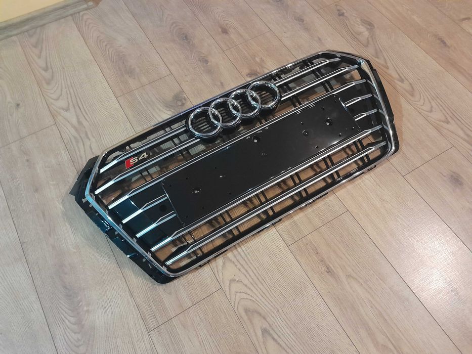 Grila bara fata audi A4 S4 B9 an 2015 _ 2019 cod 8W0853651