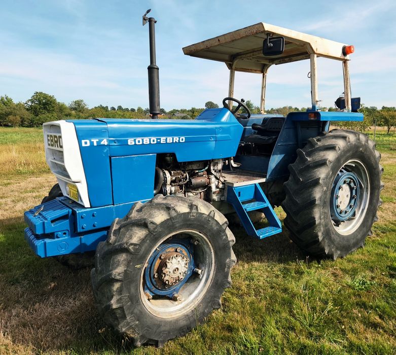 Tractor EBRO 6080 DT 4x4 motor Perkins în 4 pistosne de 80 cp